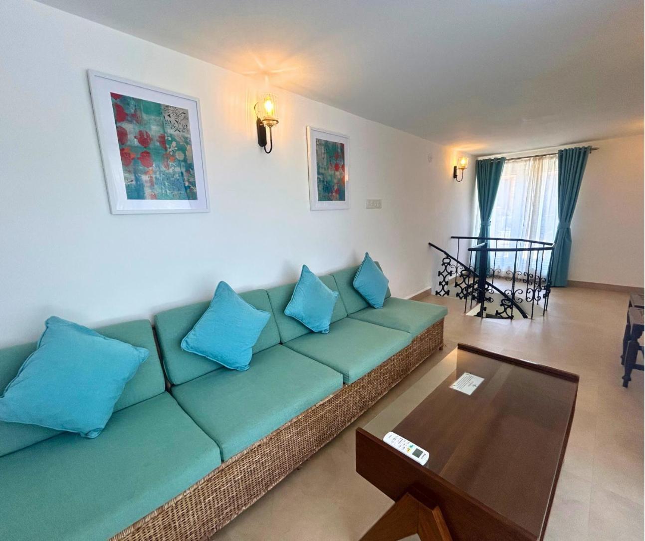 Jungle Hut-Annabelle'S Beach Apartments At Bernard Simao,Calangute,Goa 칸돌림 외부 사진